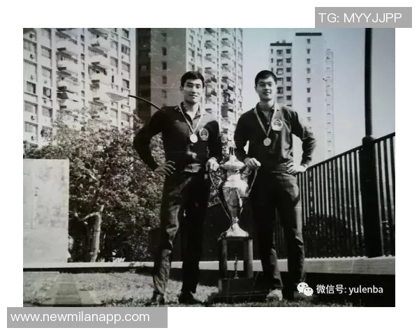 维蒂尼亚高度评价维拉蒂称其为全能中场的魔术师展现非凡才华